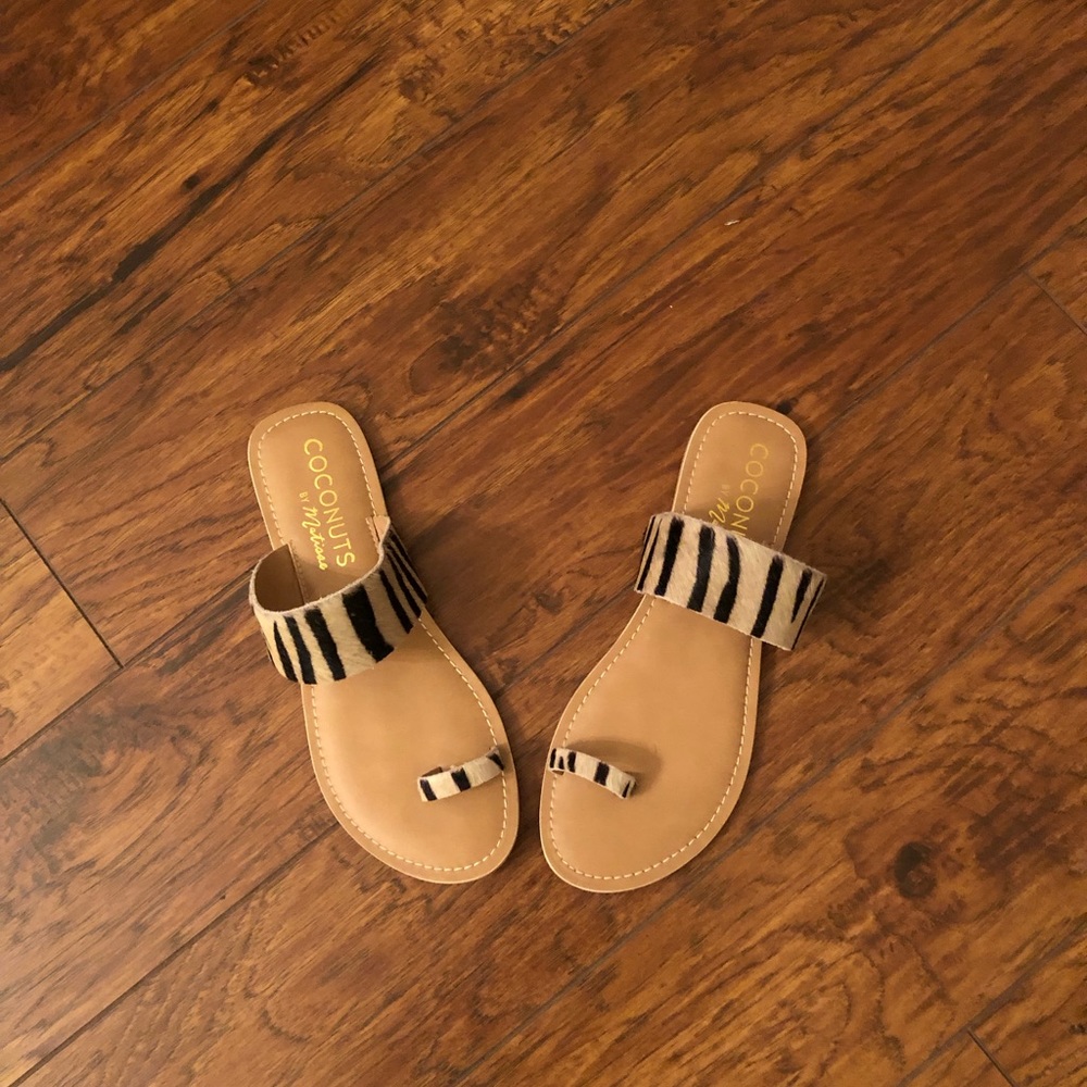 Coconuts by Matisse sandals